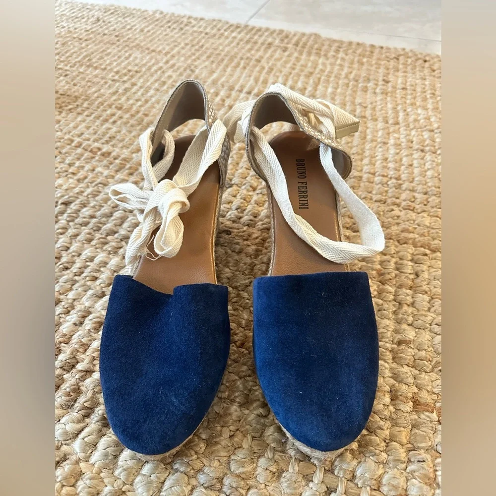 BRUNO FERRINI Navy Blue suede Espadrille Wedge Shoes NWT SIZE 39